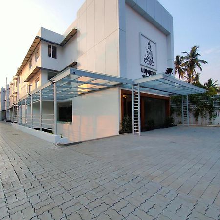Hotel Lumbini Supreme Thrissur Exterior foto