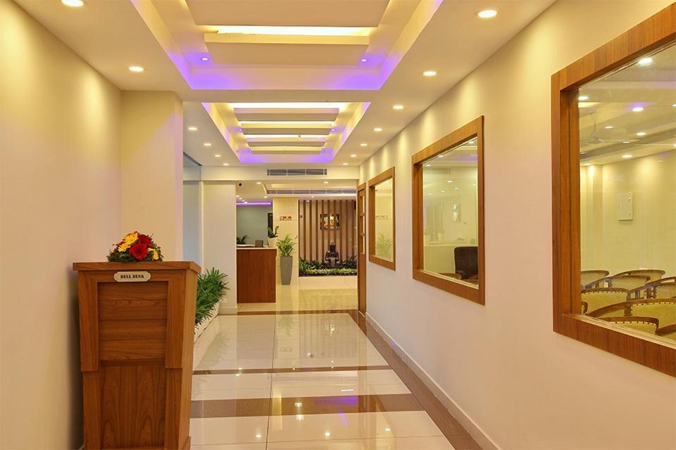 Hotel Lumbini Supreme Thrissur Exterior foto